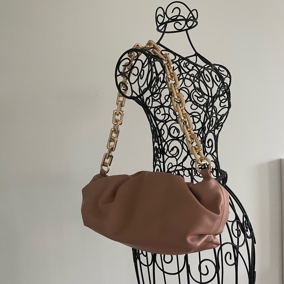 Bottega inspired Beige Dumpling Bag with Gold Chain - Picture 13 of 16